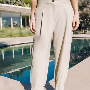 NWT Women’s Zara Tan Tailored Pants size XS